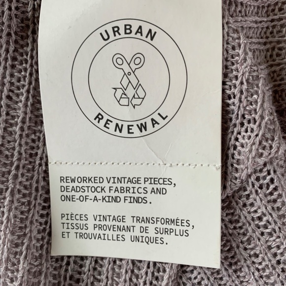Urban Outfitters Urban Renewal gray sweater lightweight Medium NWT - Picture 6 of 11